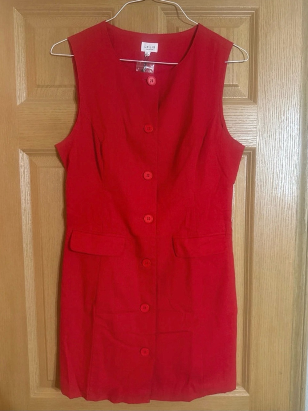 Le Lis Red Sleeveless Button-Front Shift Dress